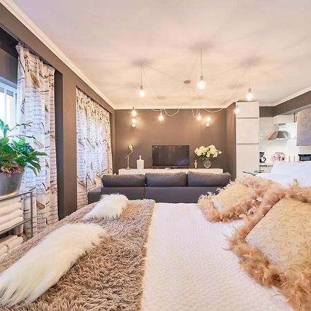 Massama In Bed With Lisbon - Lux4You Taguspark المظهر الخارجي الصورة